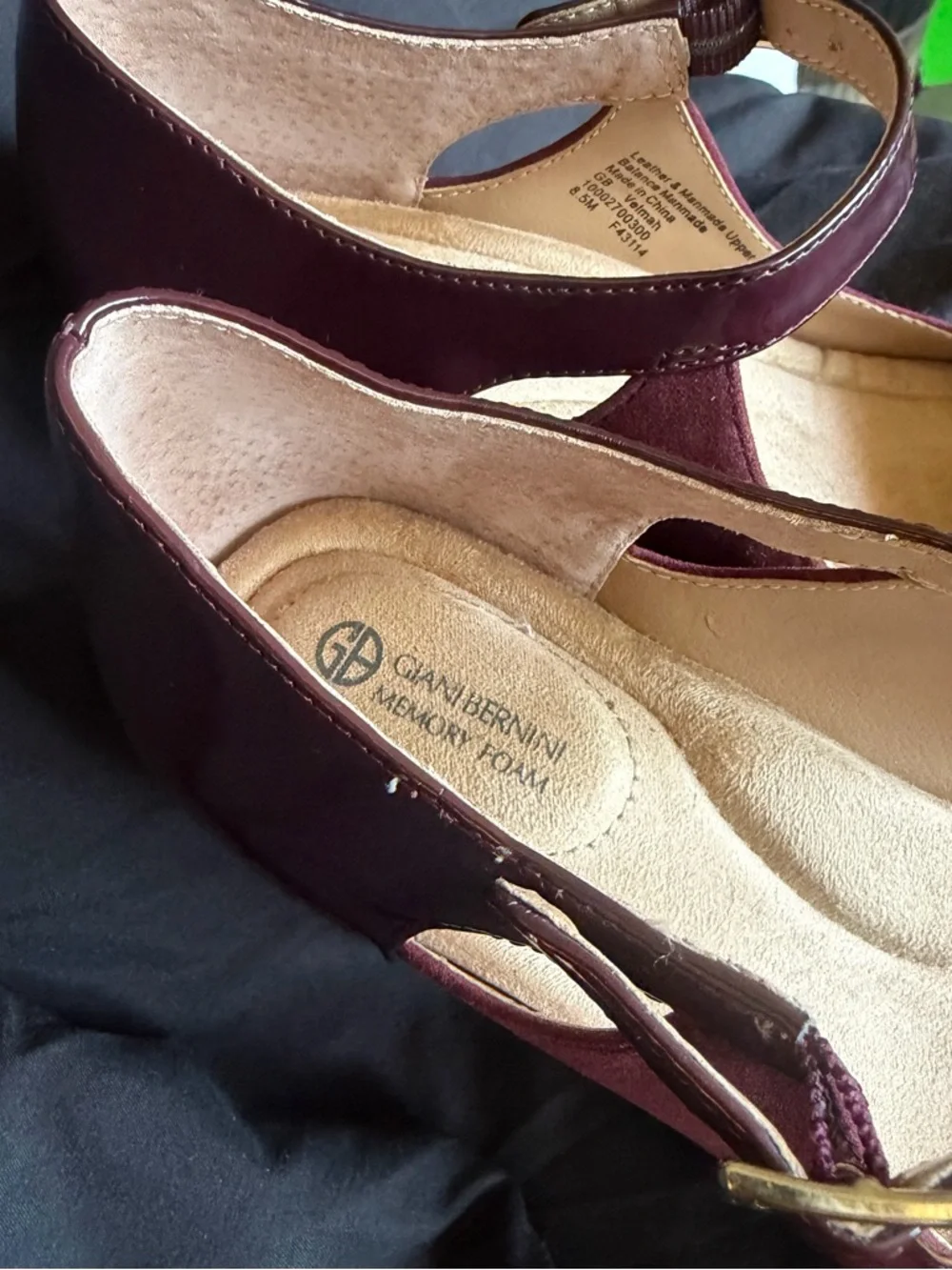 Giani Bernini Burgundy Suede Mary Jane Heels with Patent Strap